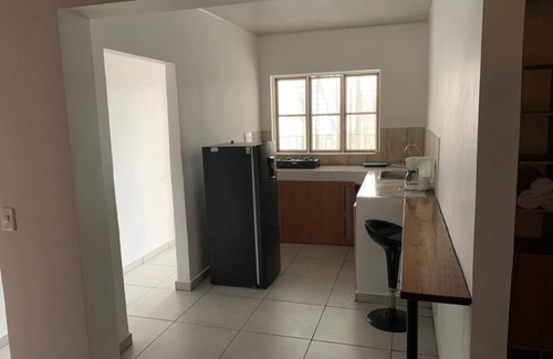 La Estrella Apartment | The Three-palm house