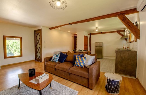 Dosches House | The TM House - The Stables