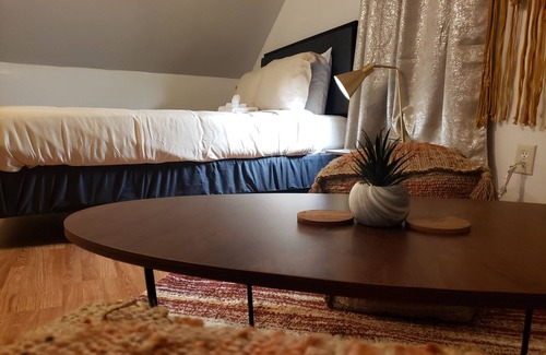 West End Apartment | The Townhouse at The South Side -4 Bed