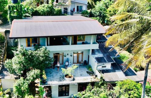 Tennekumbura Cabin | The Traveller Kandy