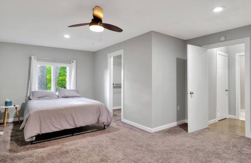 Mahomet House | The Tree Haus in Mahomet