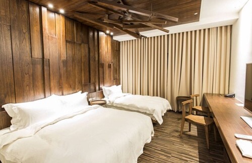 Cianjin District Hotel | The Tree House