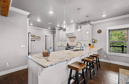 Garfield House | The Tree Top Serenity at Beaver Lake family