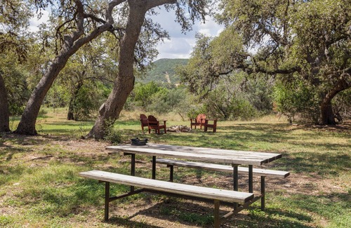Leakey Cabin | The Treehouse - A Hill Country Gem in the Lost Maples Region!