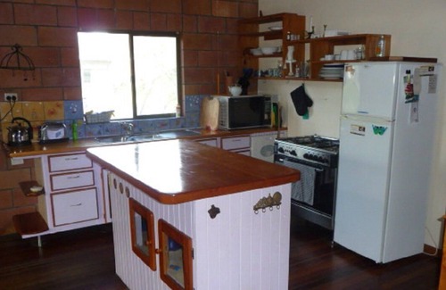 Tin Can Bay House | The Treehouse at Tin Can Bay