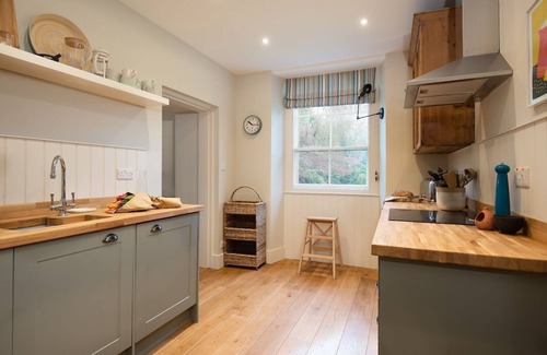 St Boswells House | The Trouthouse - sleeping 6 guests in three bedrooms