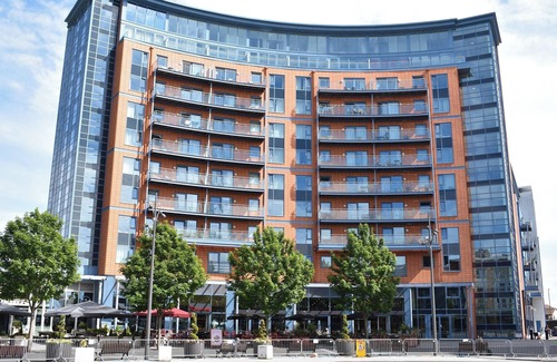 Portsmouth Cottage | The Two Bedroom Balcony View