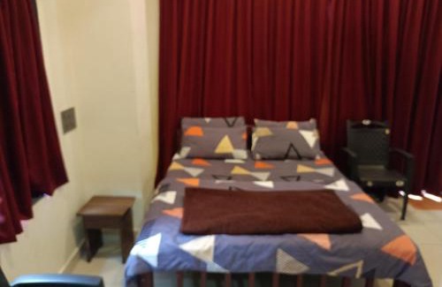 Stuart Hill House | The two bedroom house