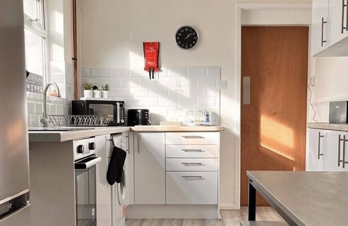 Middlesbrough House | The Union - Stylish 4 Bed House