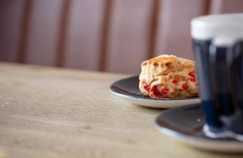 Bamburgh Hotel | The Victoria Hotel