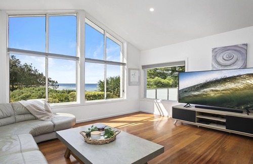 North Avoca House | The View at North Avoca - Large and Roomy Family Beachfront House