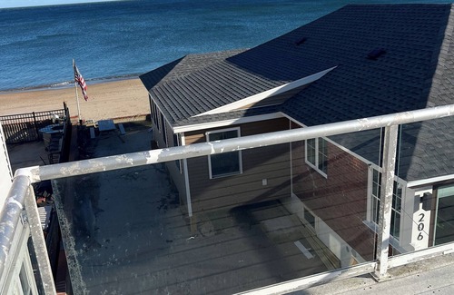 Salisbury Resort | The view of the beach from the penthouse deck resort with AC in charm Salisbury