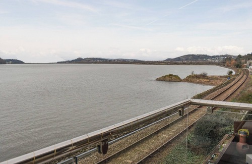 Llansanffraid Glan Conwy Cottage | The View - Yr Olygfa