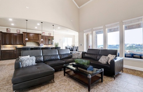 Helotes House | The Views are for Miles!