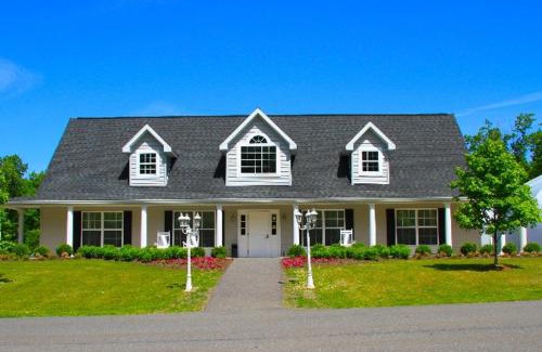 Blakeslee Resort | The Village at Pocono