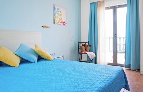 Hersonissos Centre Resort | The Village Resort & Waterpark - All Inclusive