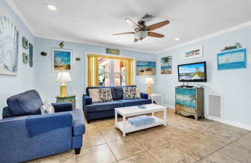 Holmes Beach Villa | The Villas 2A