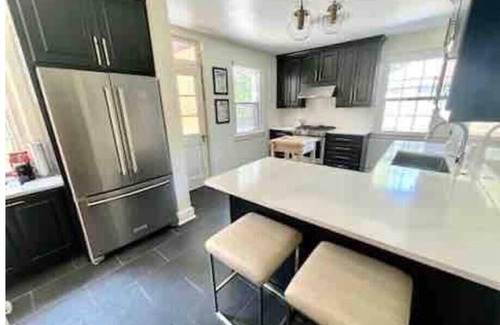 Columbia House | The Walter Miller House