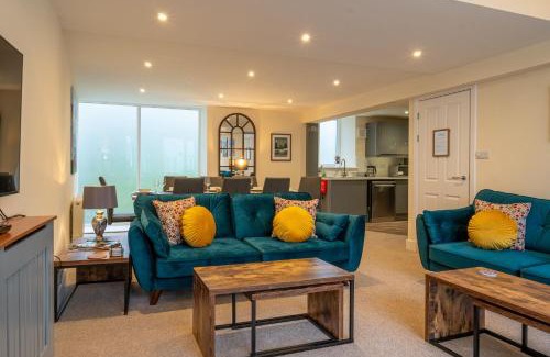 Kendal House | The Warren - Kendal Town Centre, with Parking