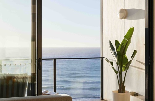 Newcastle Apartment | The Wave - holiday apartment in Newcastle