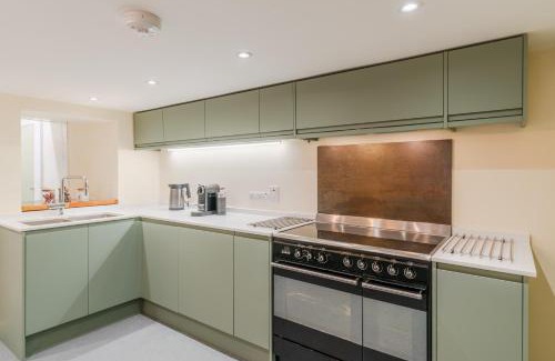 Symonds Yat House | The Weir House