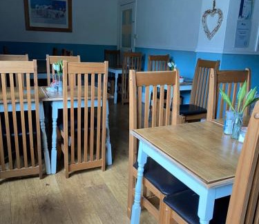 Paignton Bed & Breakfast | The Wentworth Guest House