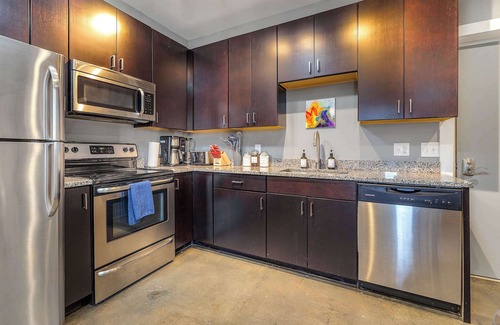 Roanoke Apartment | The West End Flats Su