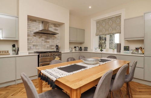 Ben Rhydding Cottage | THE WHEATLEY, pet friendly, character holiday cottage in Ilkley