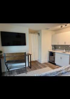 Painters Hill House | The White House on Flagler Beach - Unit 12