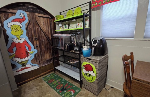 Corbin House | The WHOVILLE HOUSE! Spacious home with tons of games, toys and amenities.