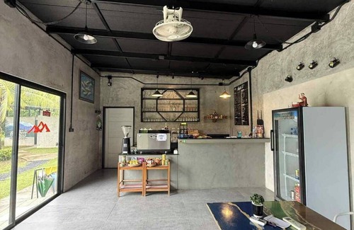 Thep Kasattri Villa | The wide view resort cafe