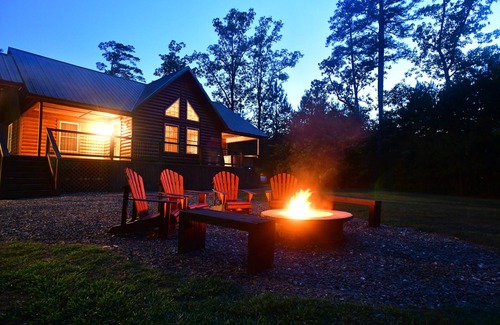 Broken Bow Cabin | The Wild Buck, A Secluded Cabin that Borders the National Forest