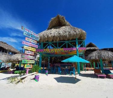 Bocachica House | The Wizard & Bar BARU