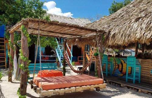 Bocachica House | The Wizard & Bar BARU