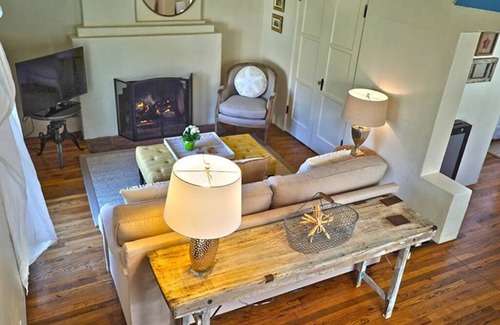 Laguna Beach Cottage | The Yellow Cottage-Manzanita Cottages