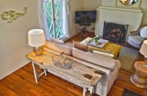 Laguna Beach Cottage | The Yellow Cottage-Manzanita Cottages