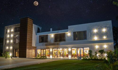 Mohali Hotel | The Zenith - A boutique hotel by Hot Millions