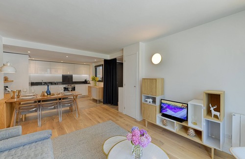 Chamonix-Mont-Blanc Apartment | thedrus luxury apt: SPA, pool & much more. Boost your happiness!