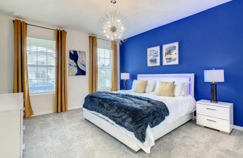 Four Corners Villa | Themed Resort Villa, Mins To Disney Pool Gym
