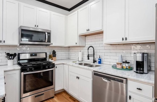 Weinland Park Apartment | This apartment is a 1 bedroom(s), 1 bathrooms, located in Columbus, OH.