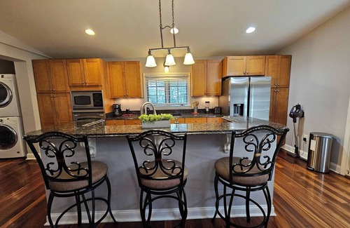 College Park Bed & Breakfast | This charming two-level home offers the perfect mix of space and convenience
