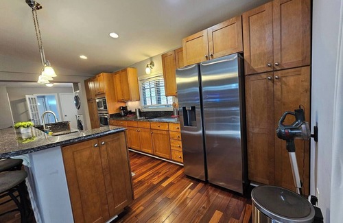 College Park Bed & Breakfast | This charming two-level home offers the perfect mix of space and convenience