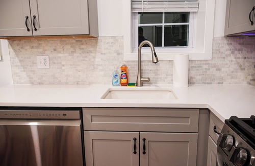 Corn Hill House | This house is a 1 bedroom(s), 1 bathrooms, located in Rochester, NY.
