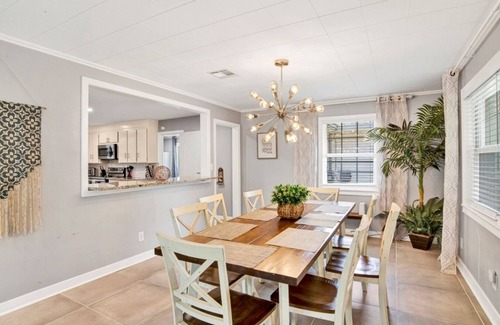 East Pensacola Heights House | This house is a 4 bedroom(s), 2 bathrooms, located in Pensacola, FL.
