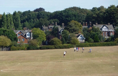 Ipswich House | This house is a 6 bedroom(s), 2 bathrooms, located in Suffolk, England.
