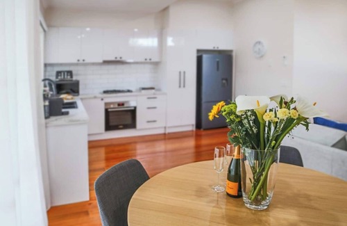 Ballarat House | This house is a 3 bedroom(s), 1 bathrooms, located in Ballarat Central, VIC.