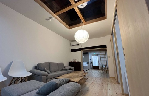 Nakatsugawa Apartment | This inn is a renovated old house.
