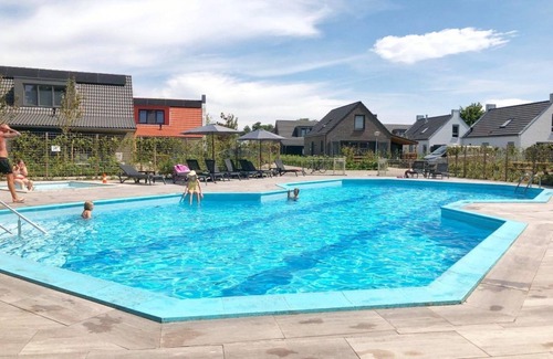 Municipality of Schagen House | This is a brand new chalet with free WIFI, air conditioning, central heating, two bedrooms and a fully equipped kitchen.