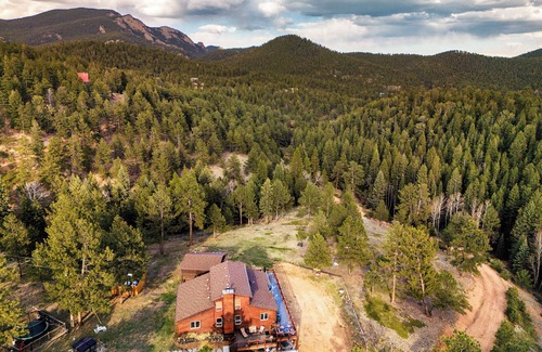 Pine House | This is Colorado! Stunning views, killer hot tub, 12 acres, game barn+huge deck!
