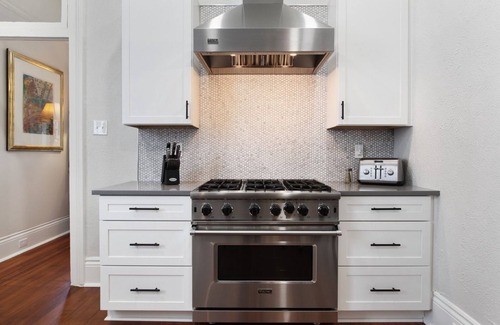 Bayou St. John House | This is it! Renovated, Historic Bayou 3BR/2BA! Just 1 mile to French Quarter!